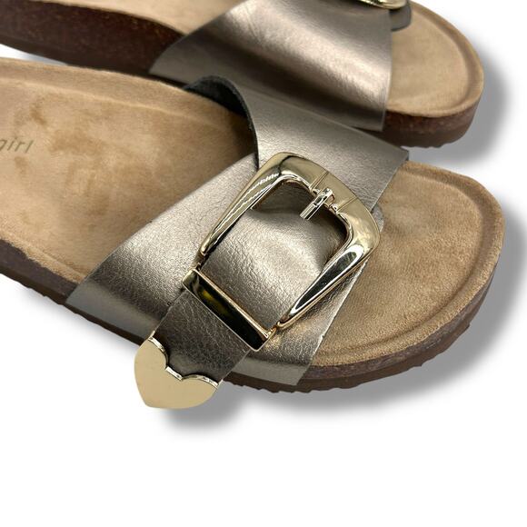 NEW Madden Girl Brookk Buckled Footbed Slides Size 6.5 Metallic Taupe Sandals - Picture 8 of 10